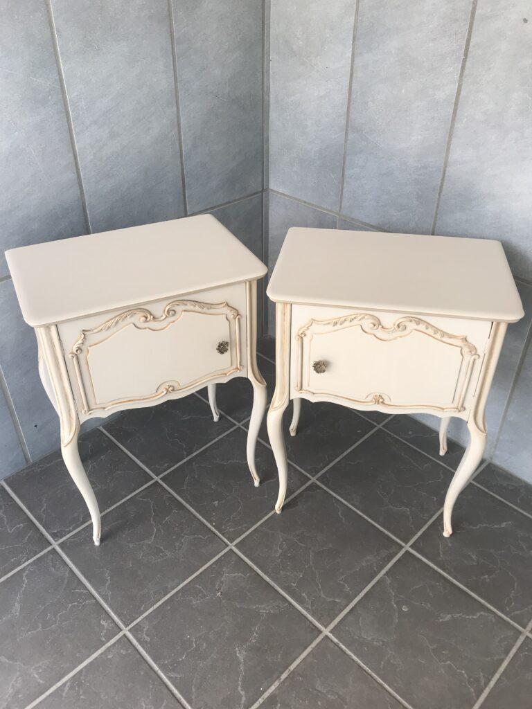 comodini stile provenzale dipinti a mano 