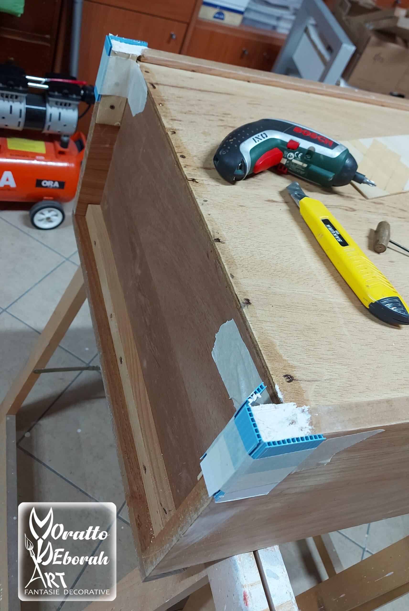 riparazioni comodini prima del restyling