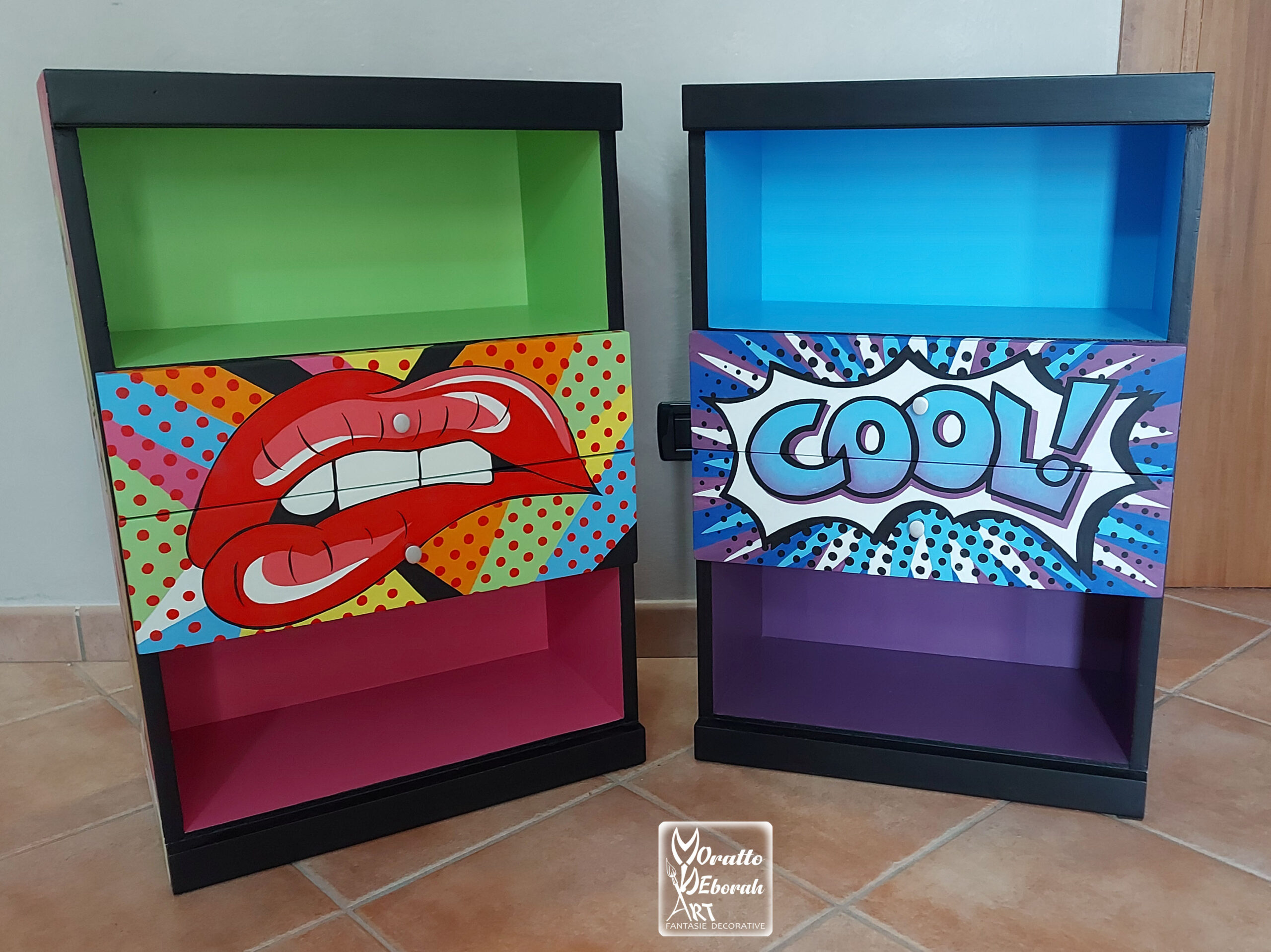 vecchi comodini dipinti stile pop art