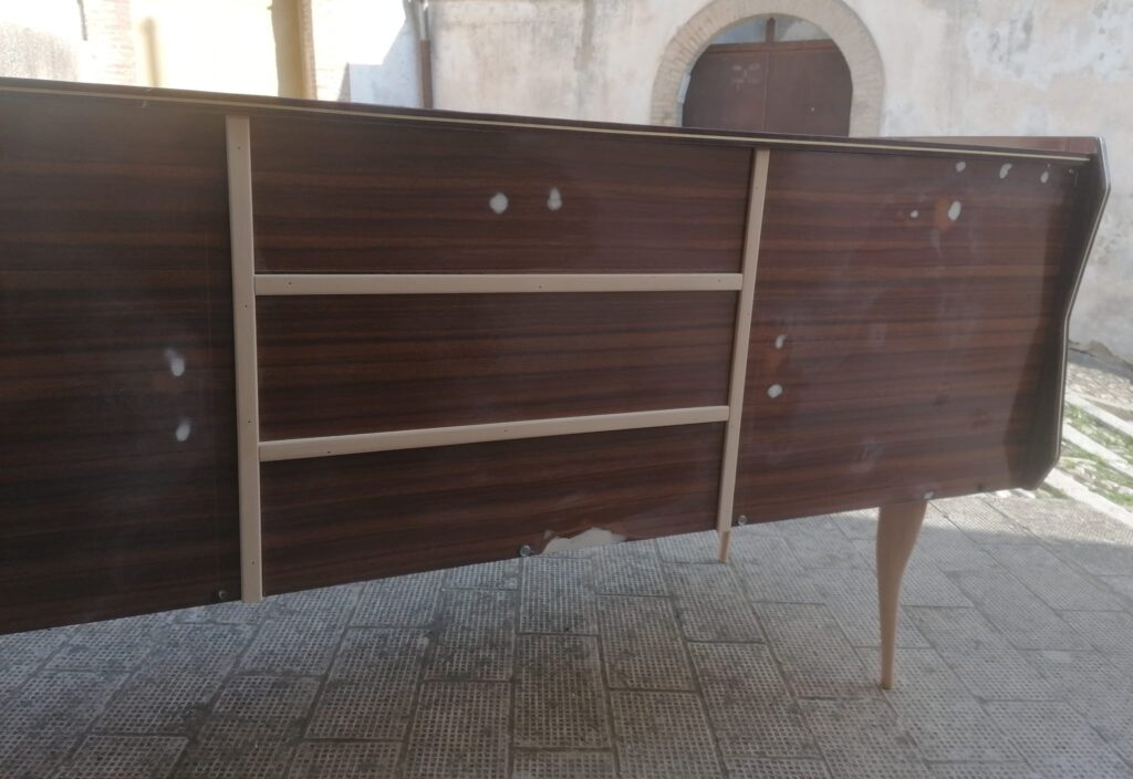 prima era triste avventure di restyling